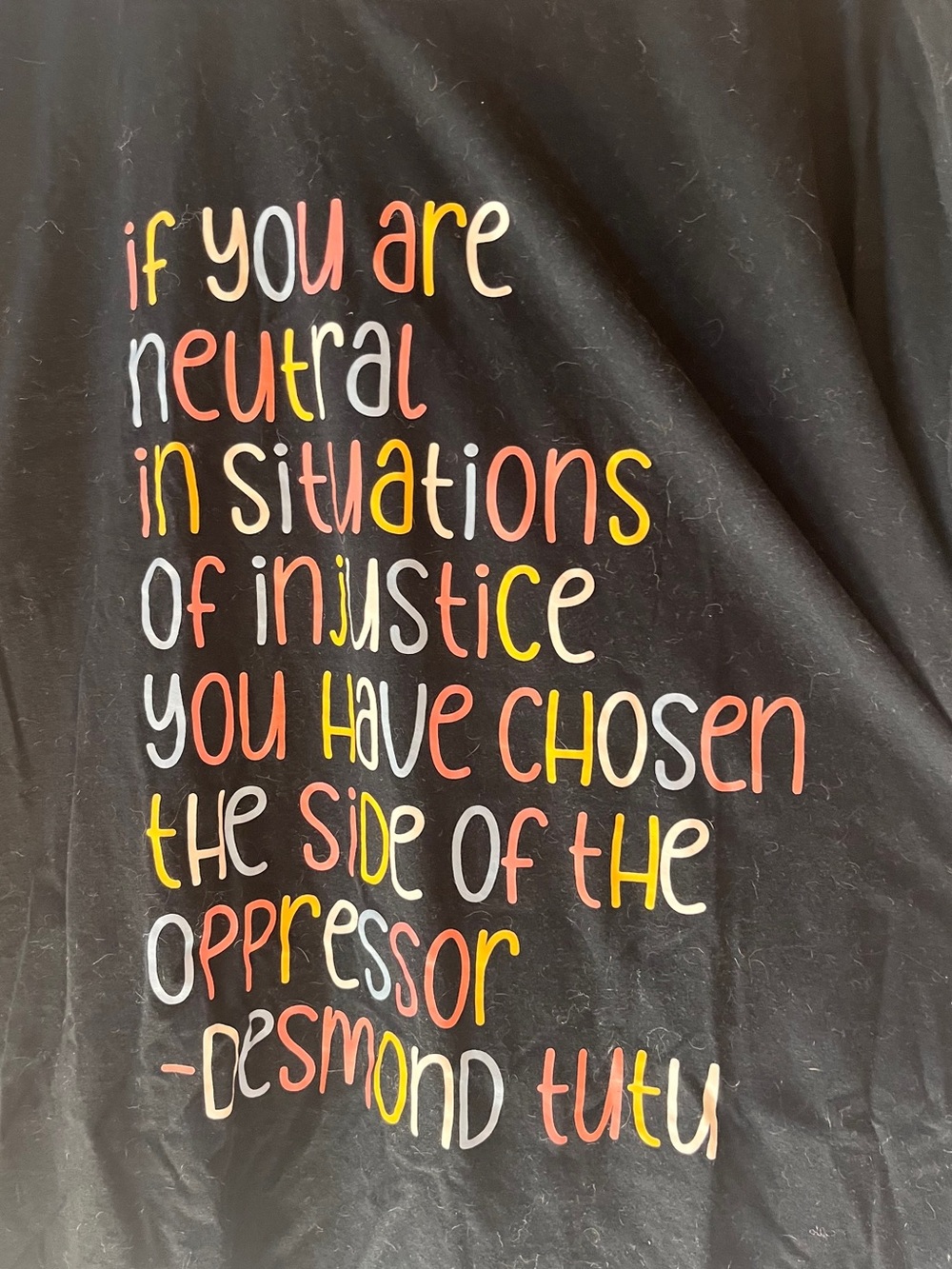 Desmond Tutu Quote t shirt Print in Multicolor on Black
